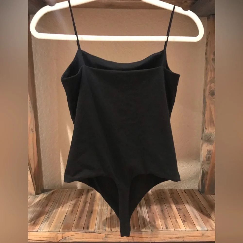 Banana Republic Black Spaghetti Strap Bodysuit - Size S - Picture 3 of 12